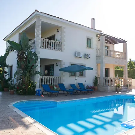 Maria Paradise * Kato Yialia